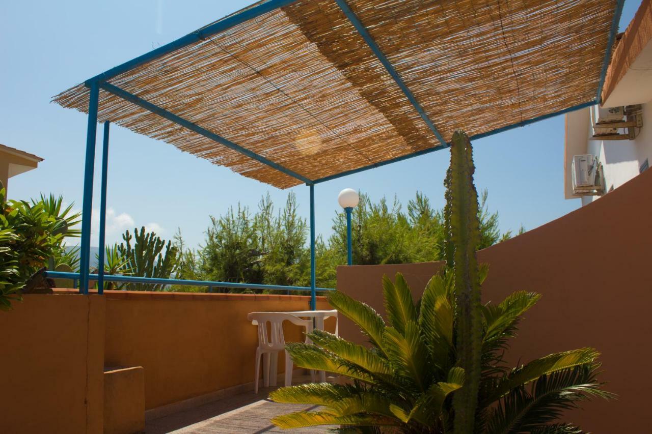 Residence Esmeraldo Capo Vaticano Exterior foto